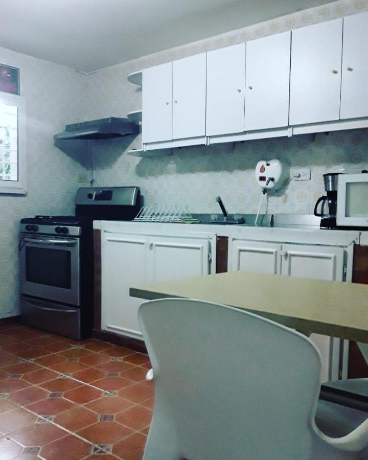 Hostel Mamy Dorme Barranquilla  Esterno foto
